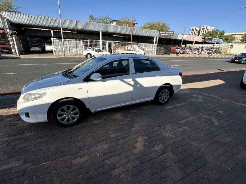 2009 Toyota Corolla photo 2