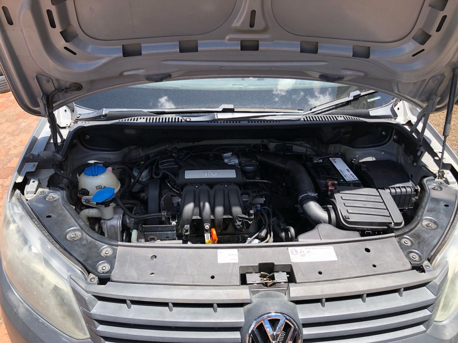 2012 Volkswagen Caddy photo 3