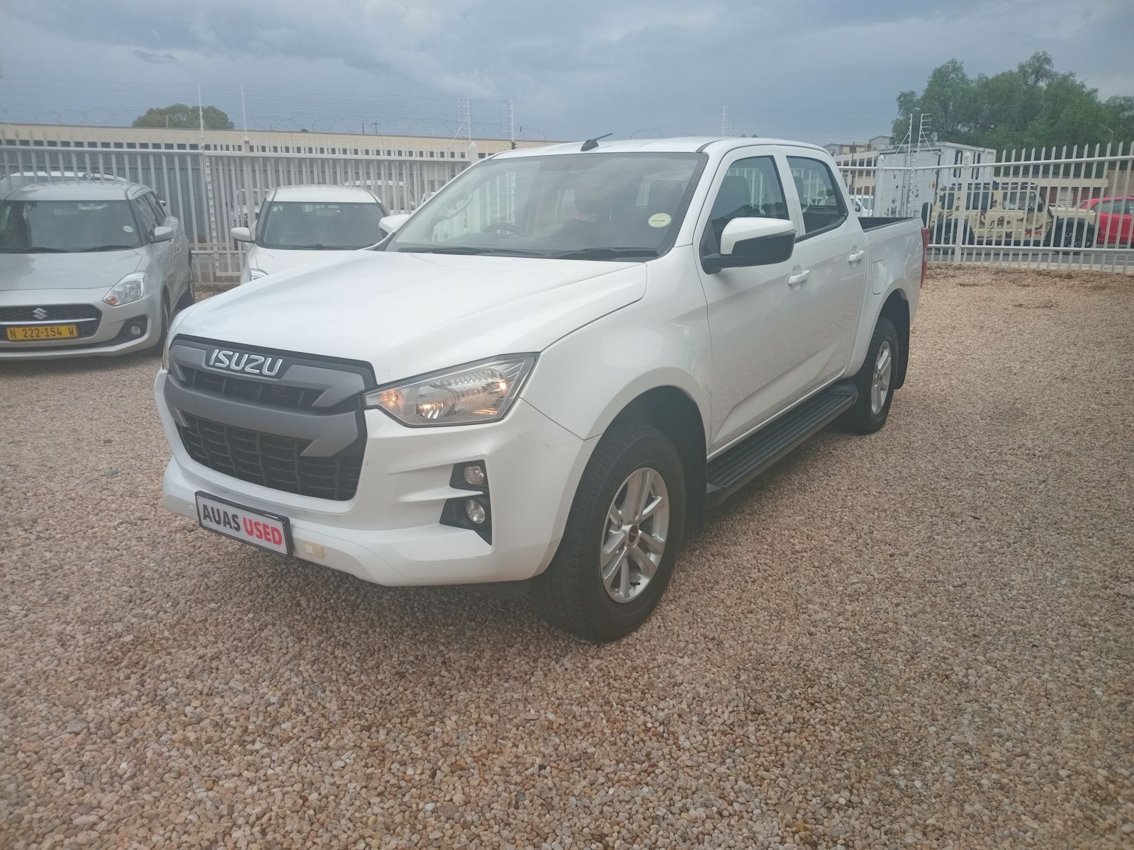 2022 Isuzu D-MAX photo 6