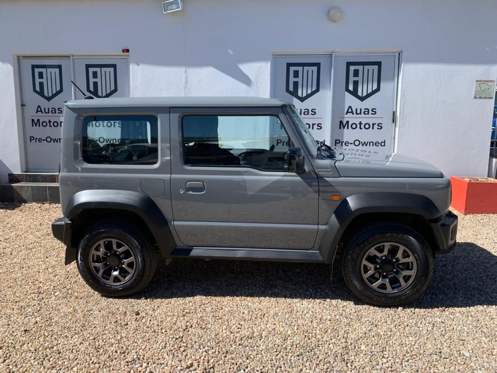 2019 Suzuki Jimny photo 5