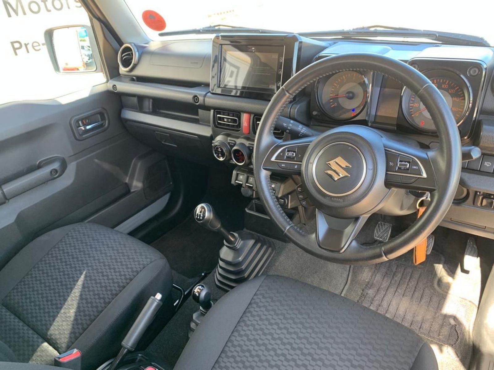 2019 Suzuki Jimny photo 8