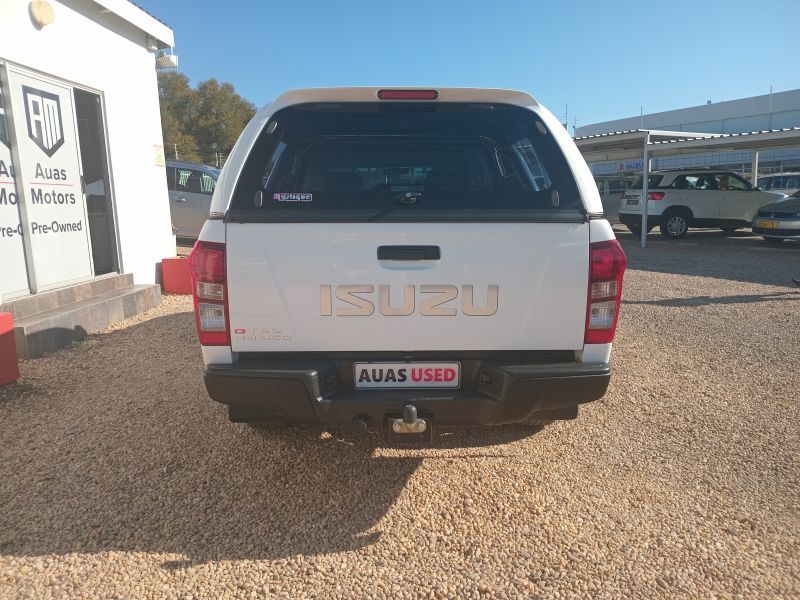 2017 Isuzu KB Series photo 5