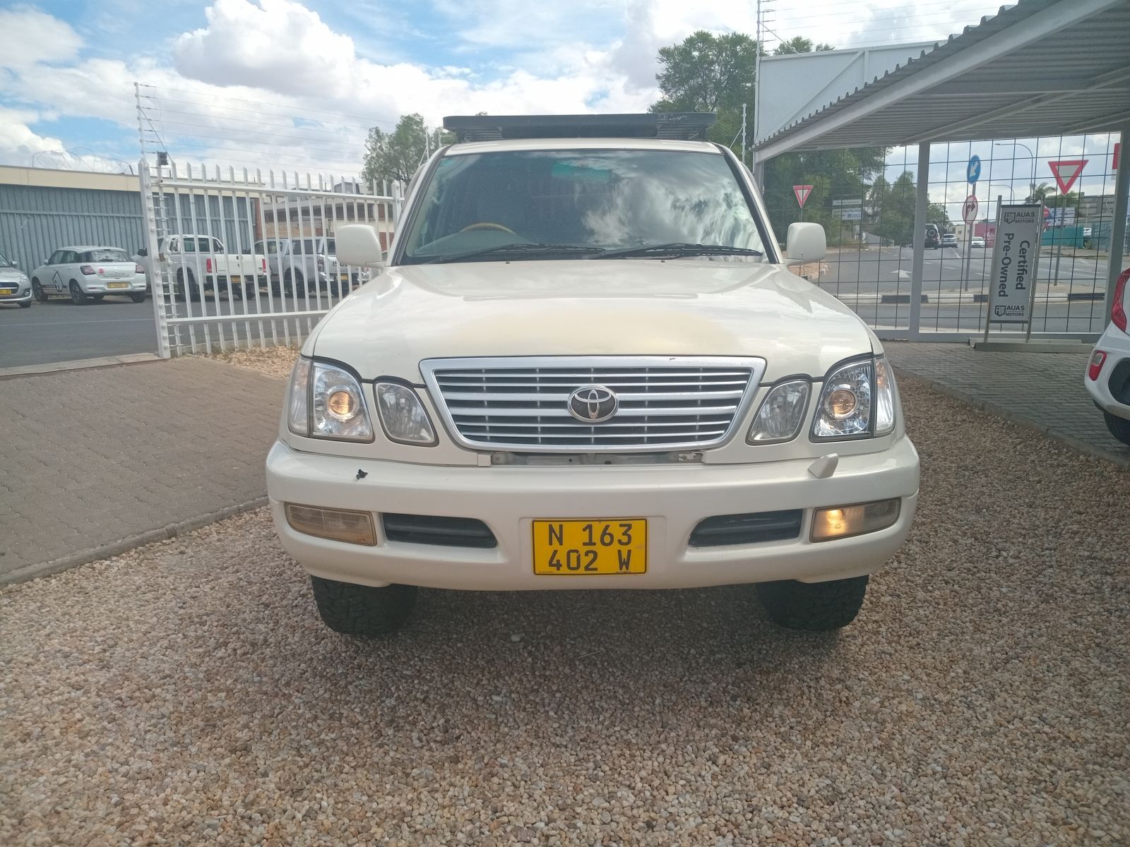 2001 Toyota Land Cruiser photo 6