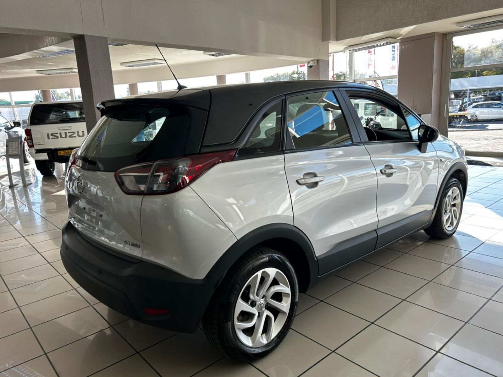 2019 Opel Crossland X photo 3