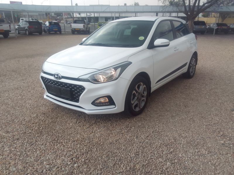 2021 Hyundai i20 photo 8