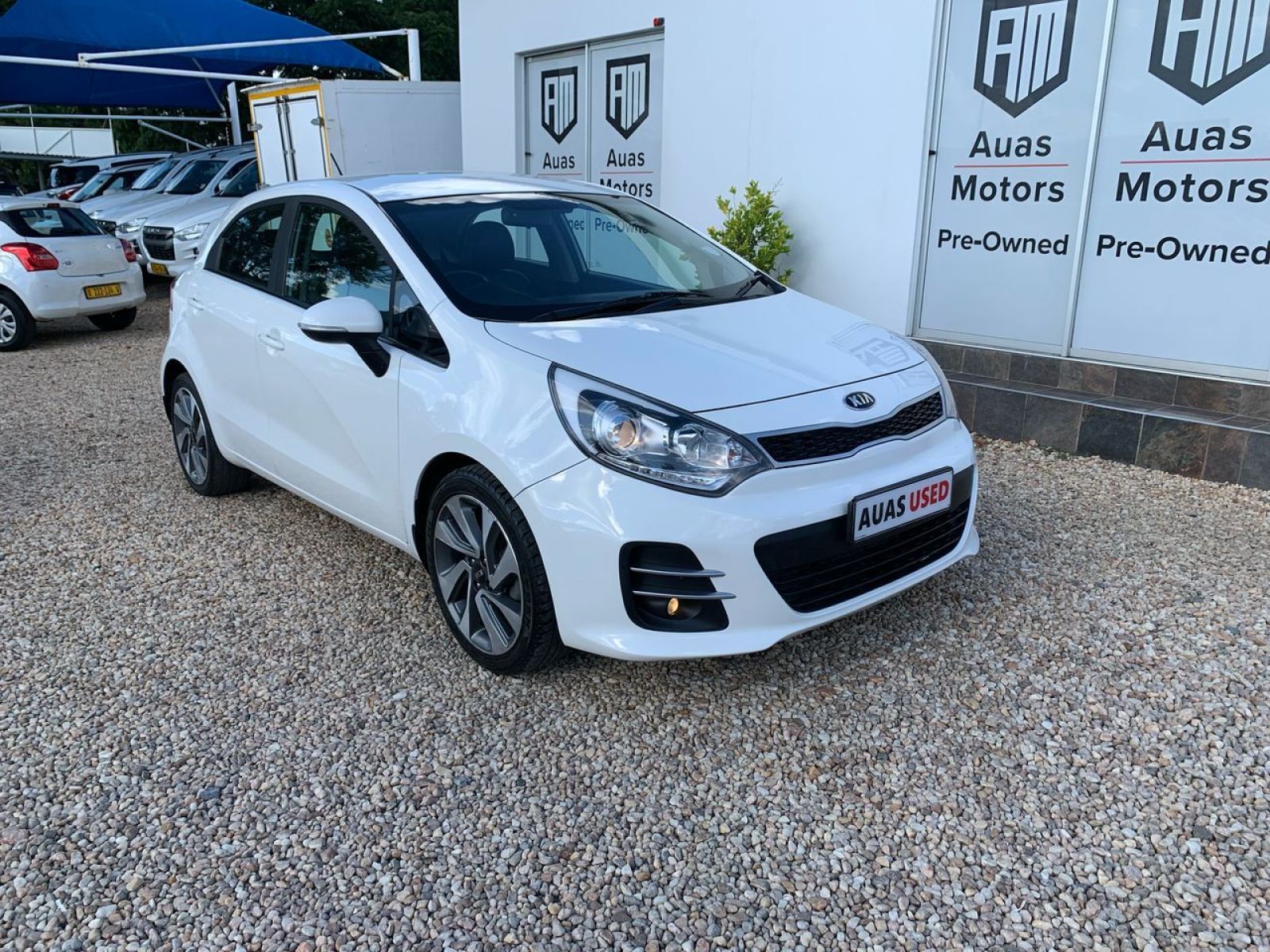 2015 Kia Rio photo 1