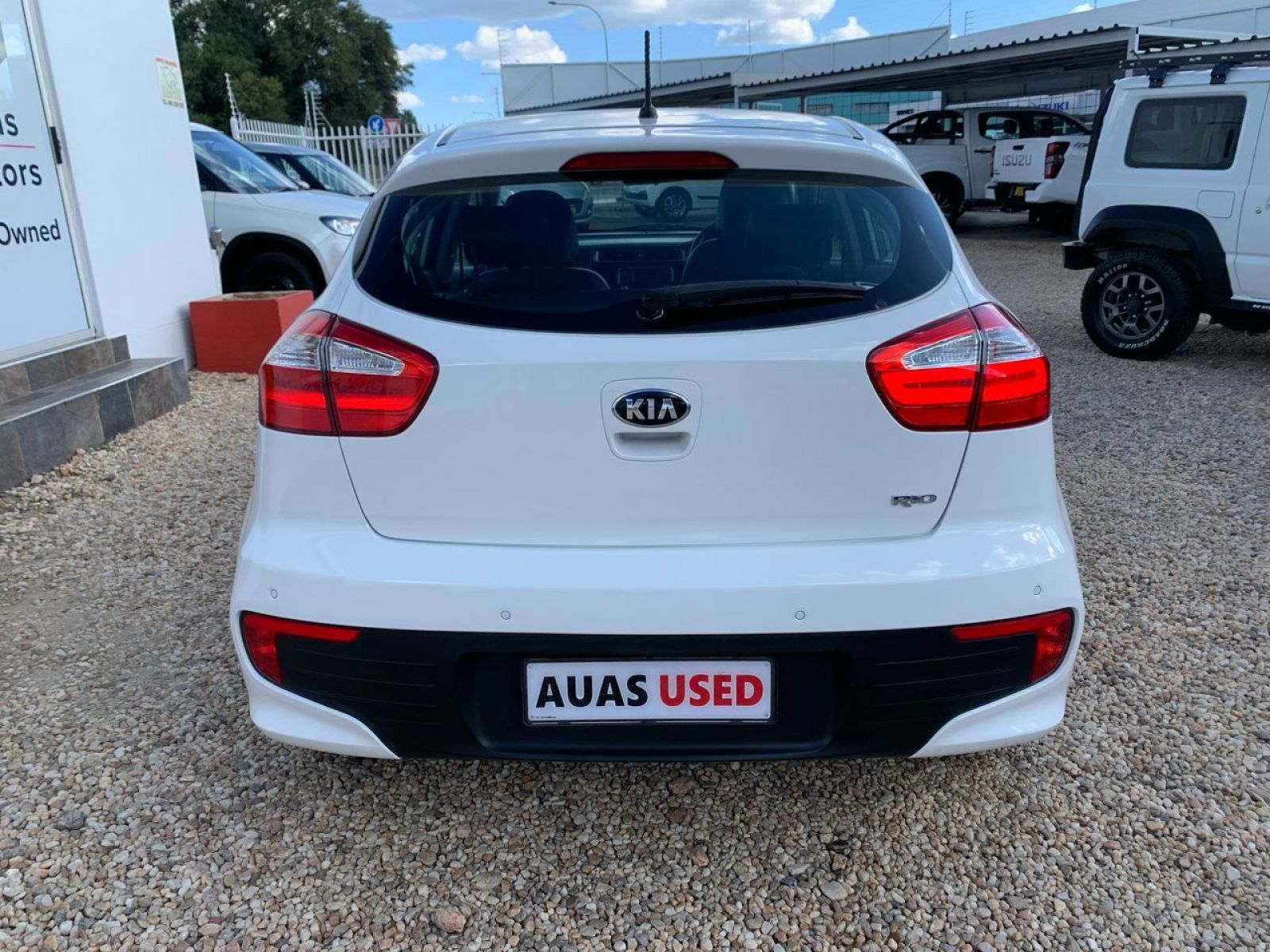 2015 Kia Rio photo 4