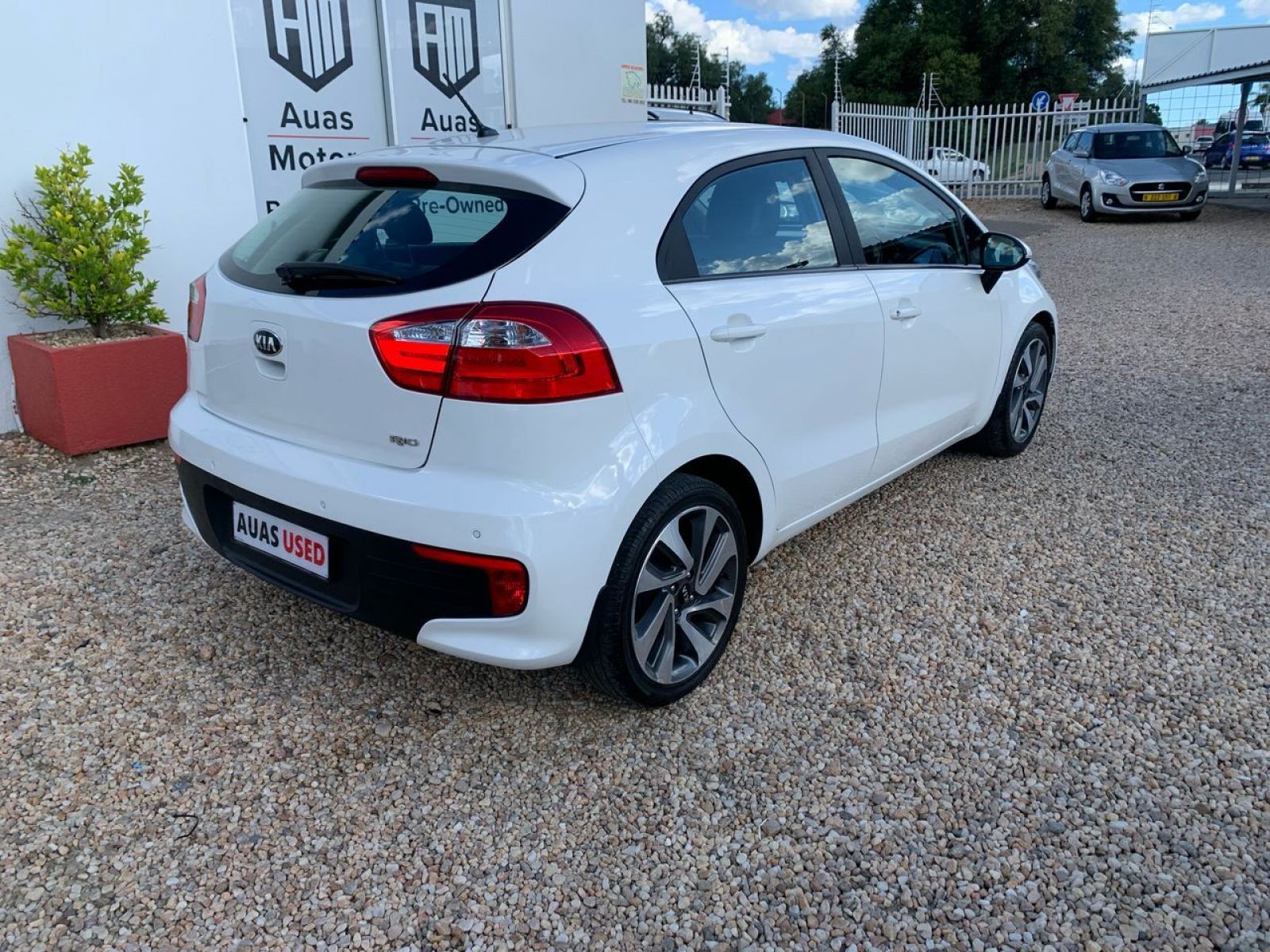 2015 Kia Rio photo 5