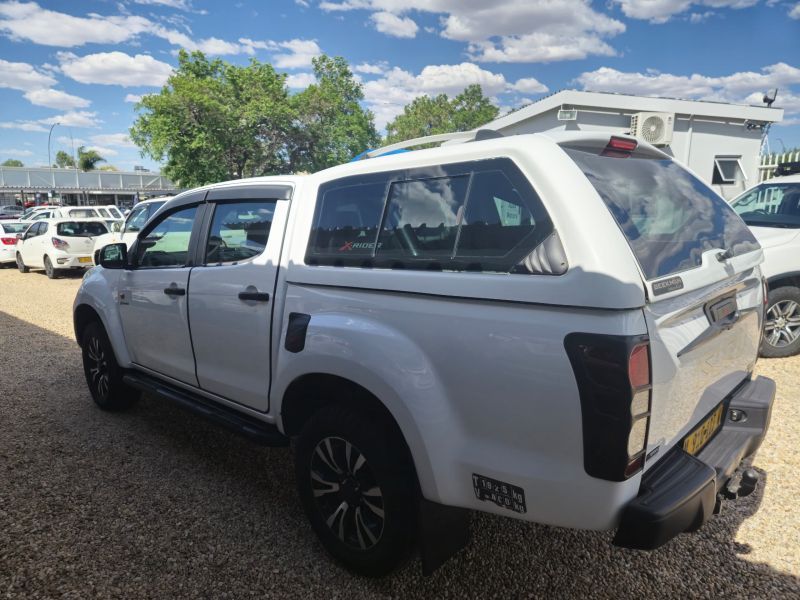 2018 Isuzu KB Series photo 3