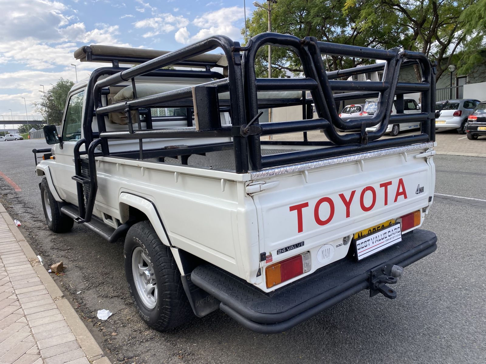 2006 Toyota Land Cruiser photo 6