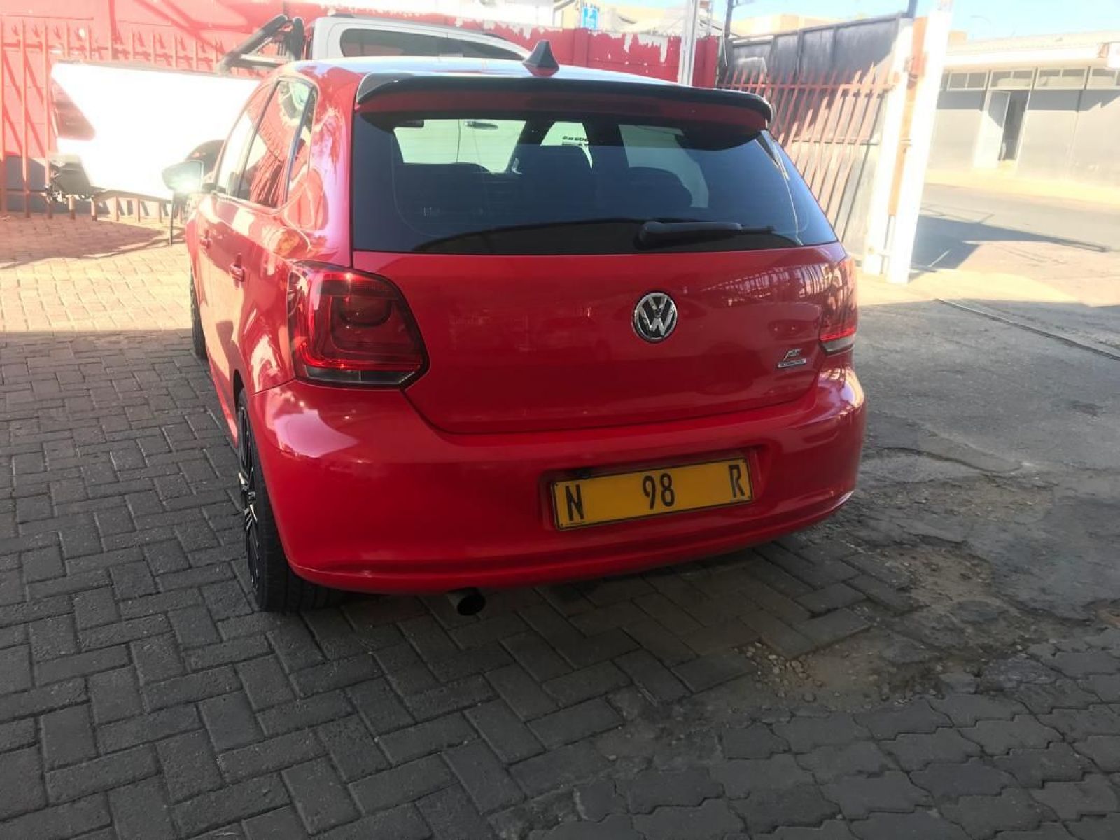 2012 Volkswagen Polo photo 3