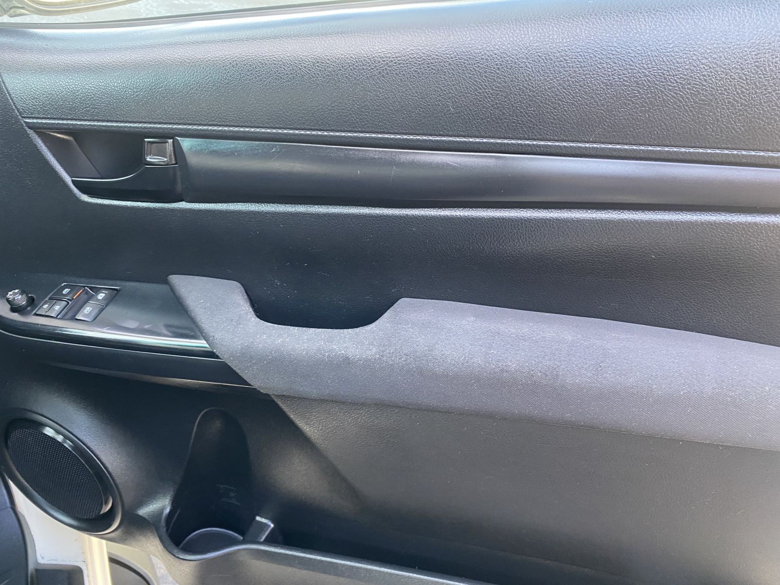 2016 Toyota Hilux photo 10