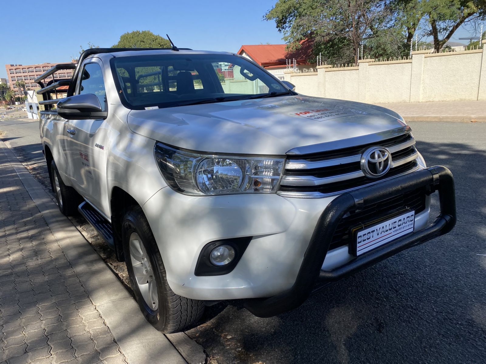 2016 Toyota Hilux photo 7