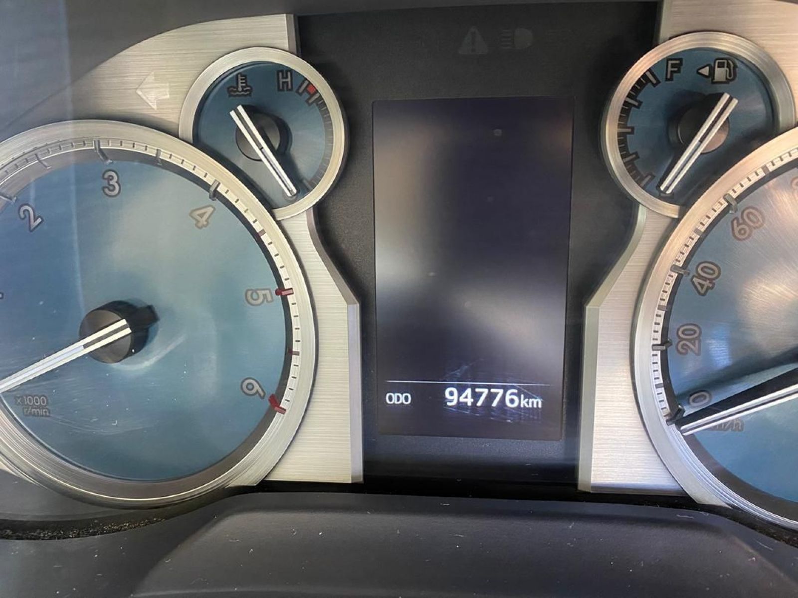 2019 Toyota Prado photo 8