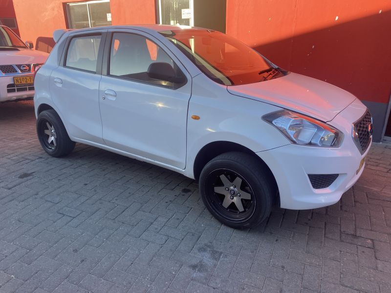 2017 Datsun Go photo 1