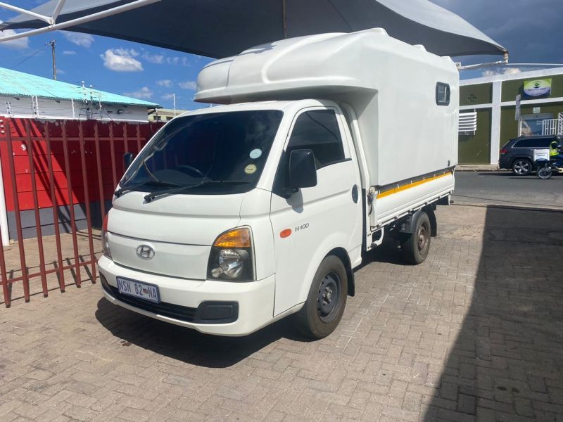2015 Hyundai H100 photo 1