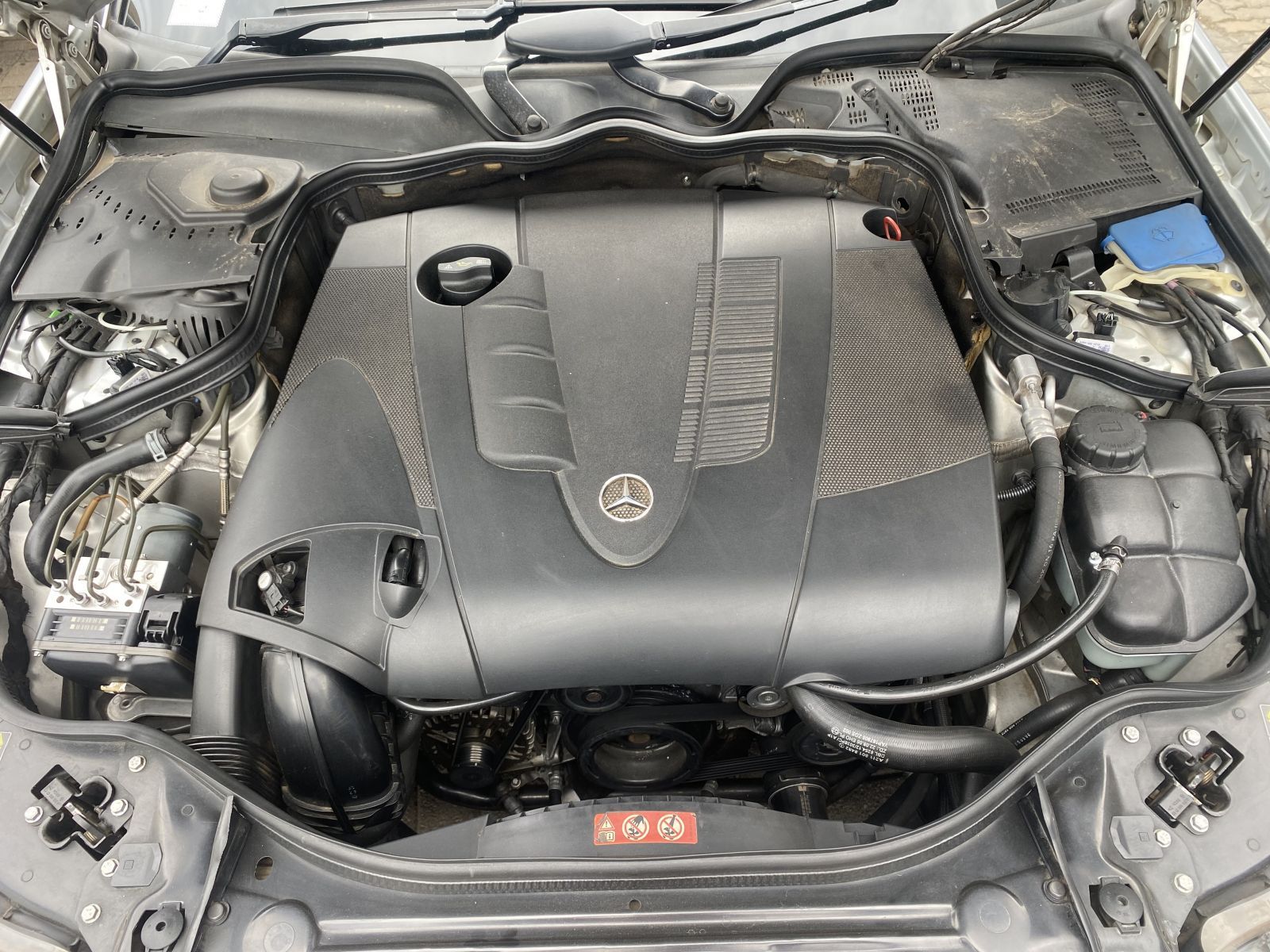 2008 Mercedes-Benz 220 photo 5