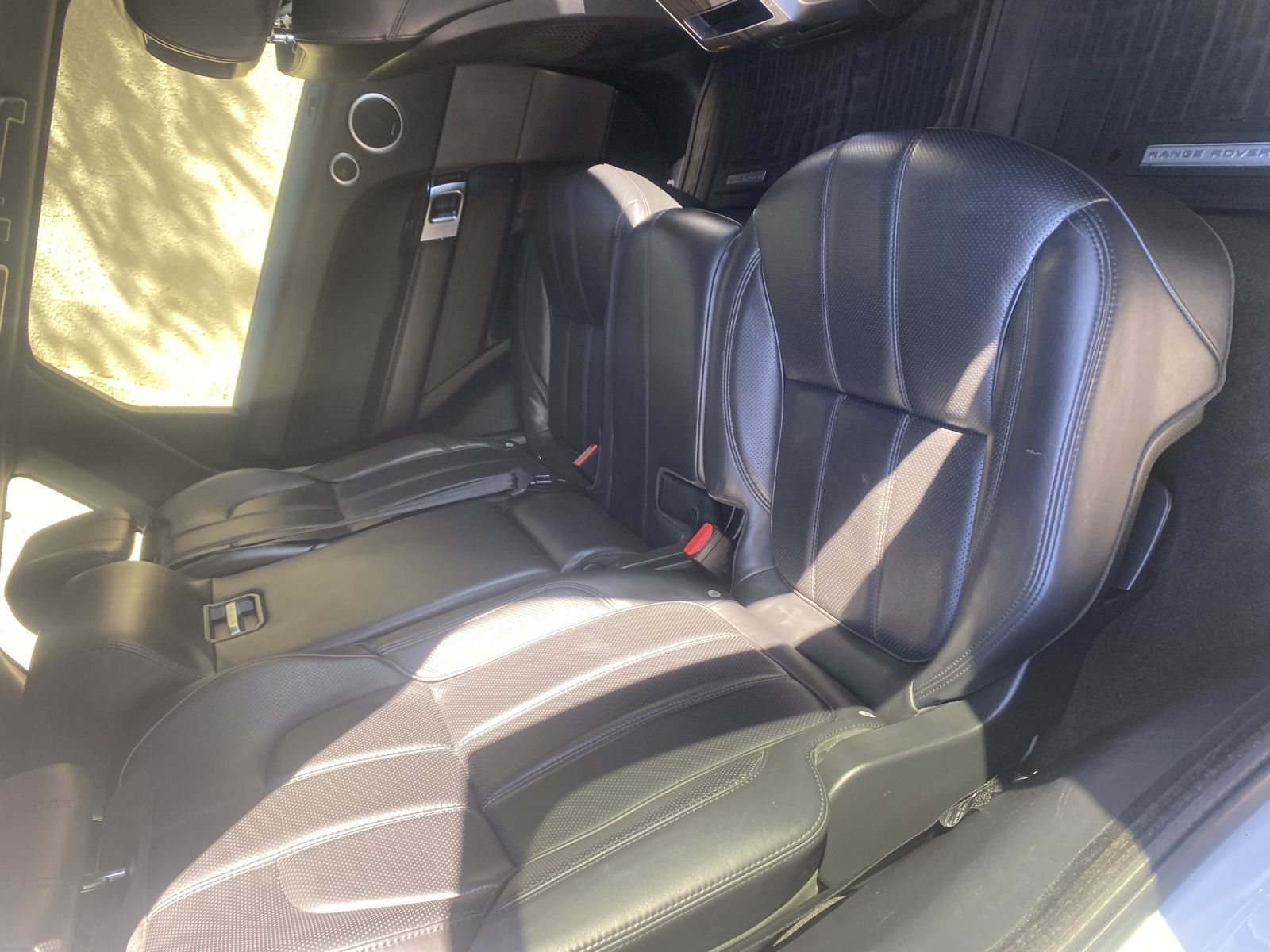 2016 Land Rover Range Rover photo 11