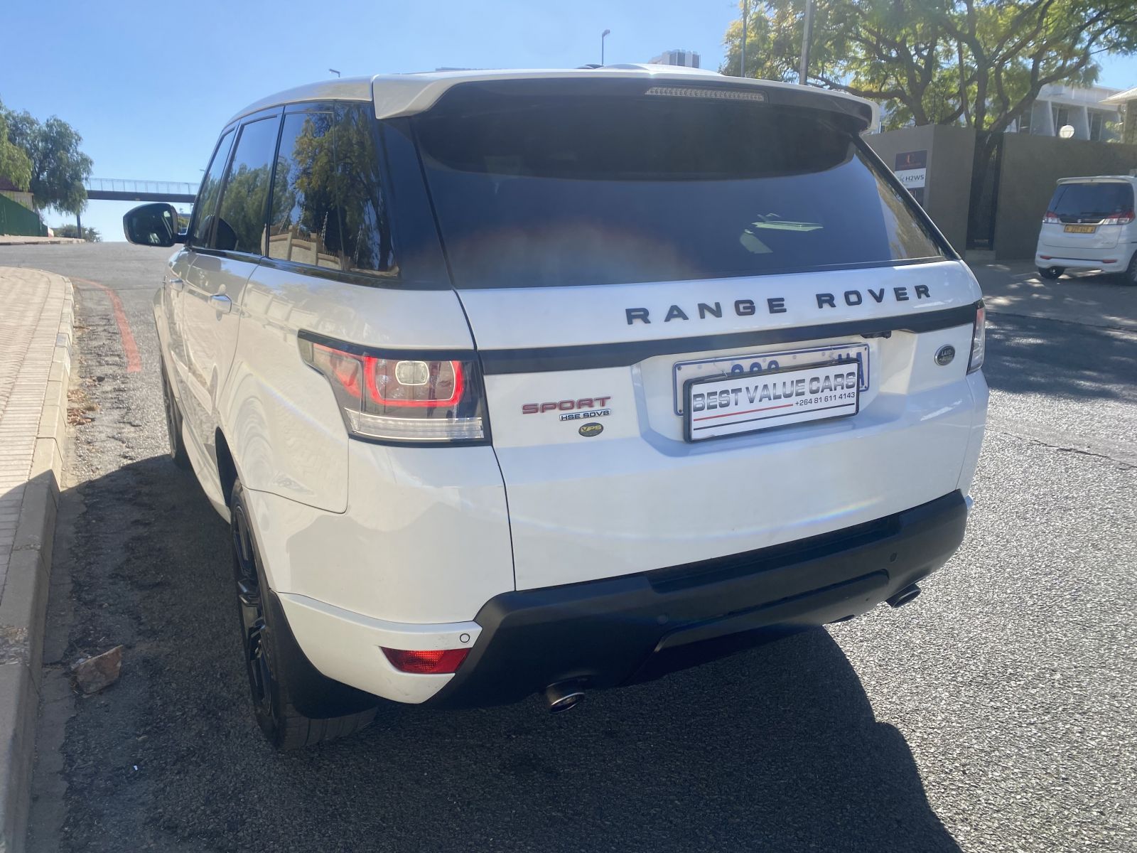 2016 Land Rover Range Rover photo 6
