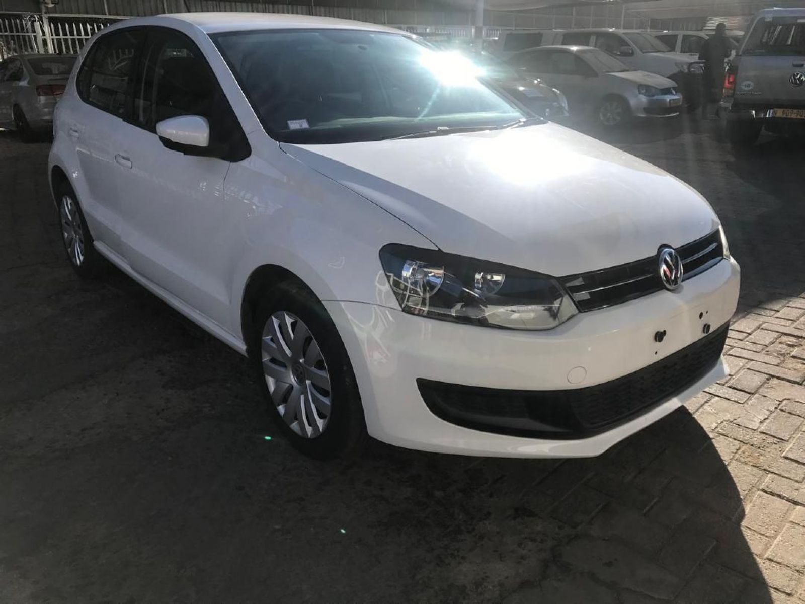 2013 Volkswagen Polo photo 2