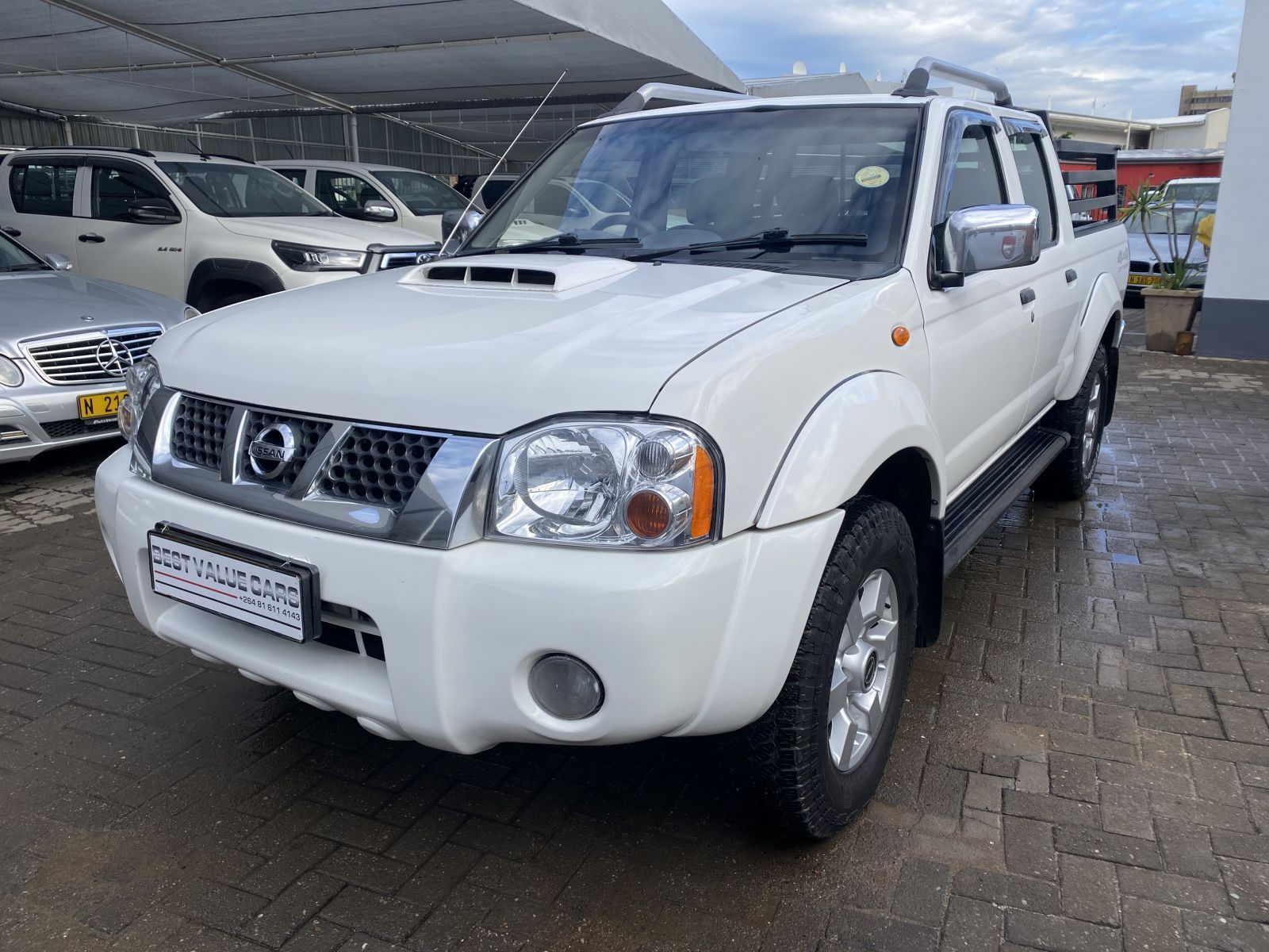 2018 Nissan NP300 photo 2