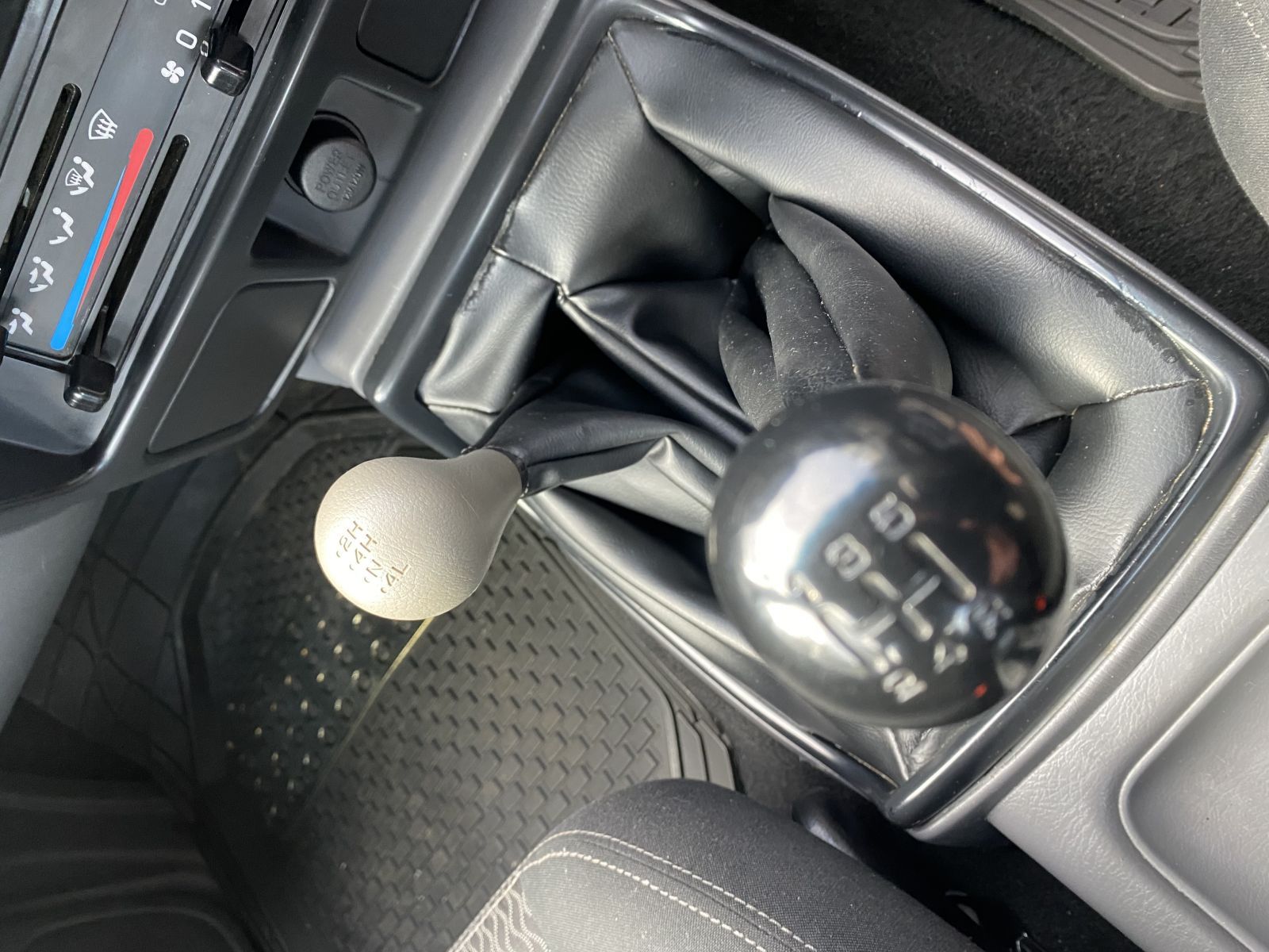 2018 Nissan NP300 photo 8