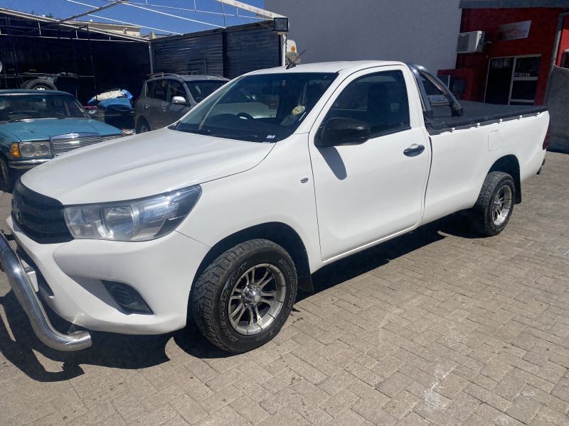 2016 Toyota Hilux photo 1