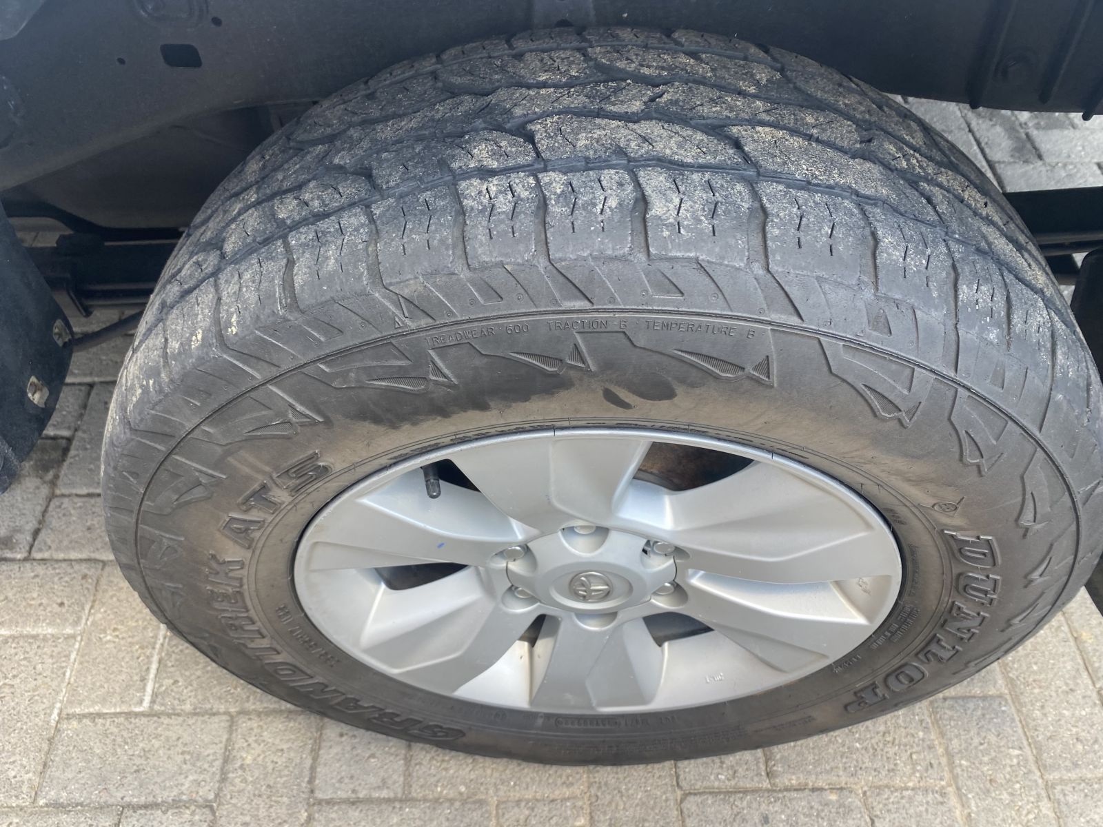 2016 Toyota Hilux photo 8