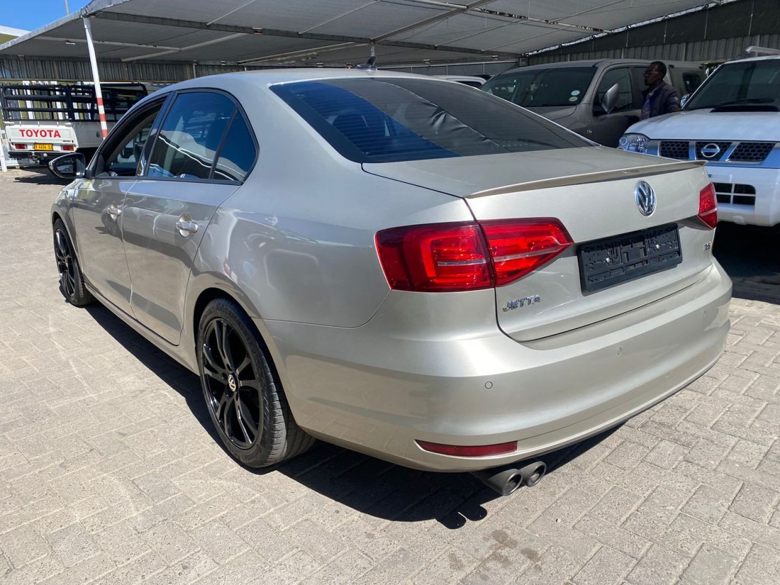 2015 Volkswagen Jetta photo 4
