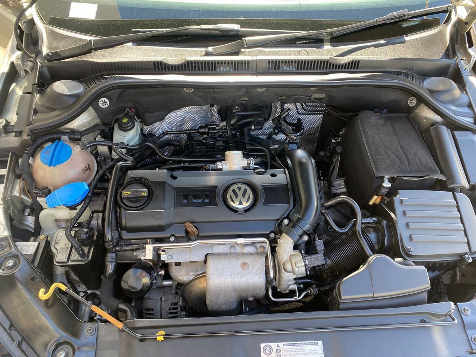 2015 Volkswagen Jetta photo 9