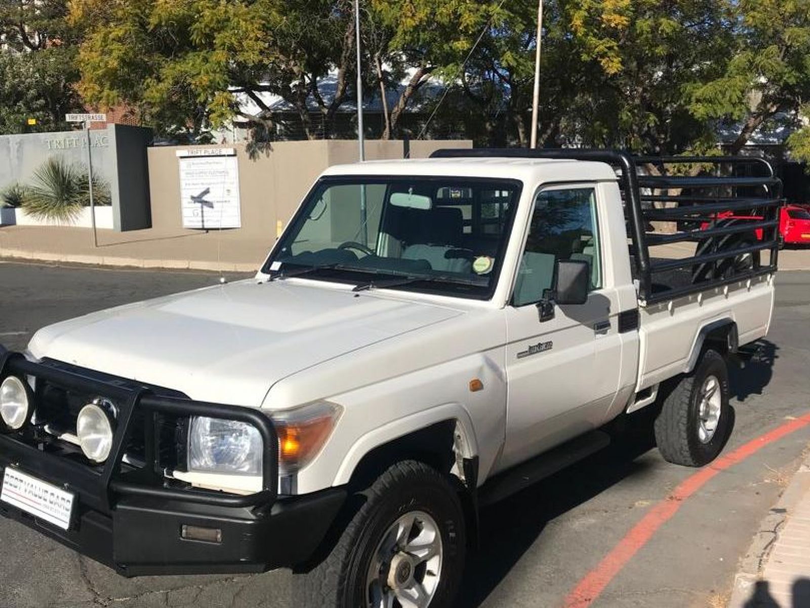 2009 Toyota Land Cruiser photo 4