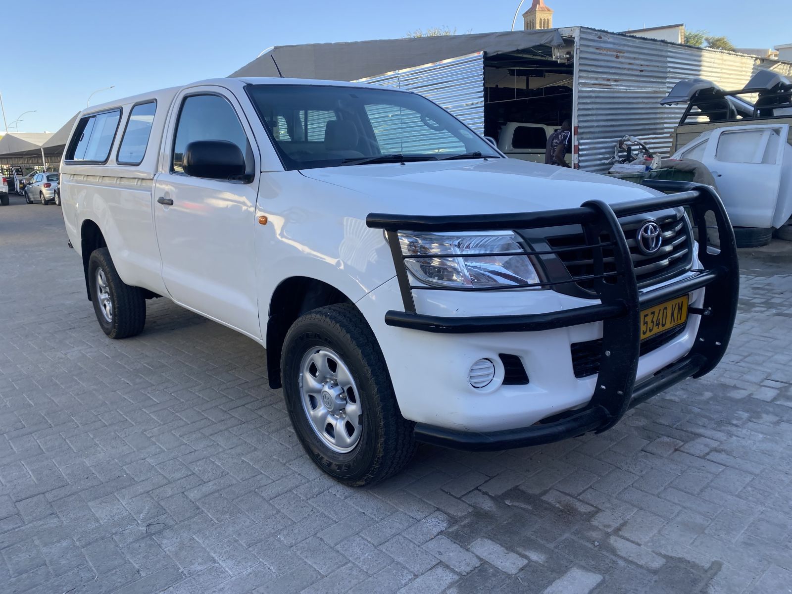 2015 Toyota Hilux photo 1