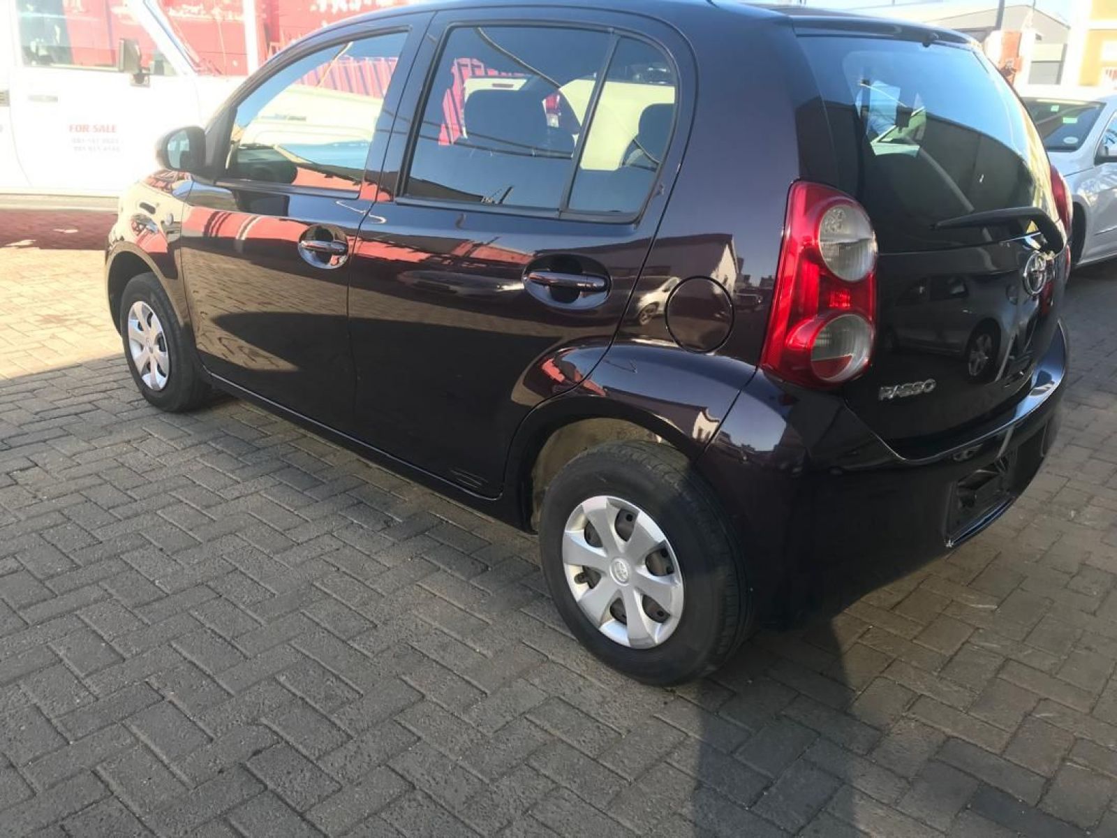 2013 Toyota Passo photo 3