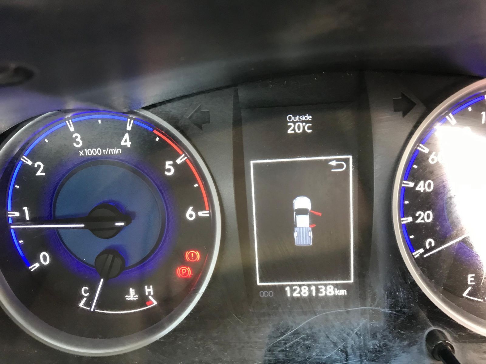 2017 Toyota Hilux photo 11