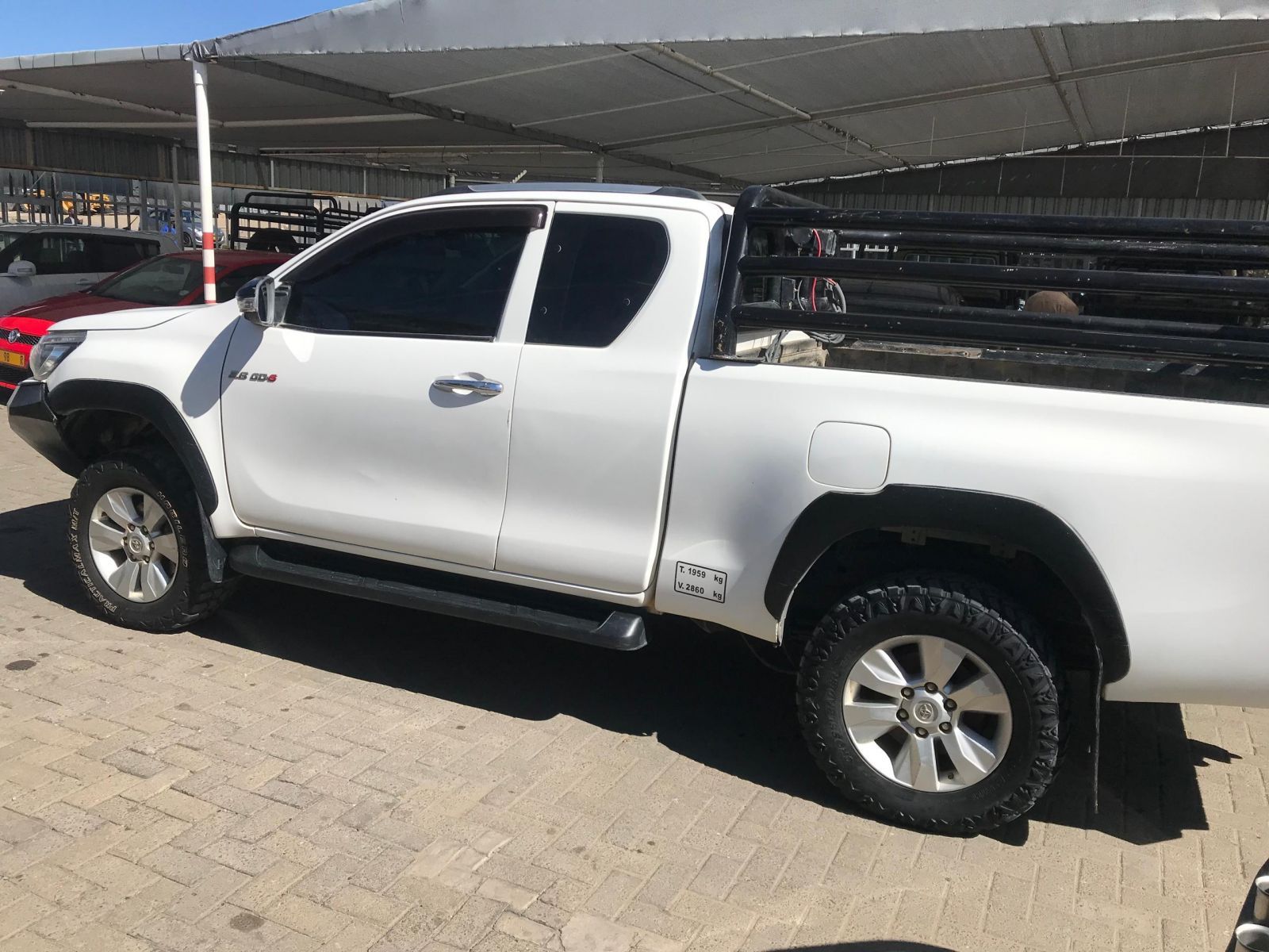 2017 Toyota Hilux photo 4