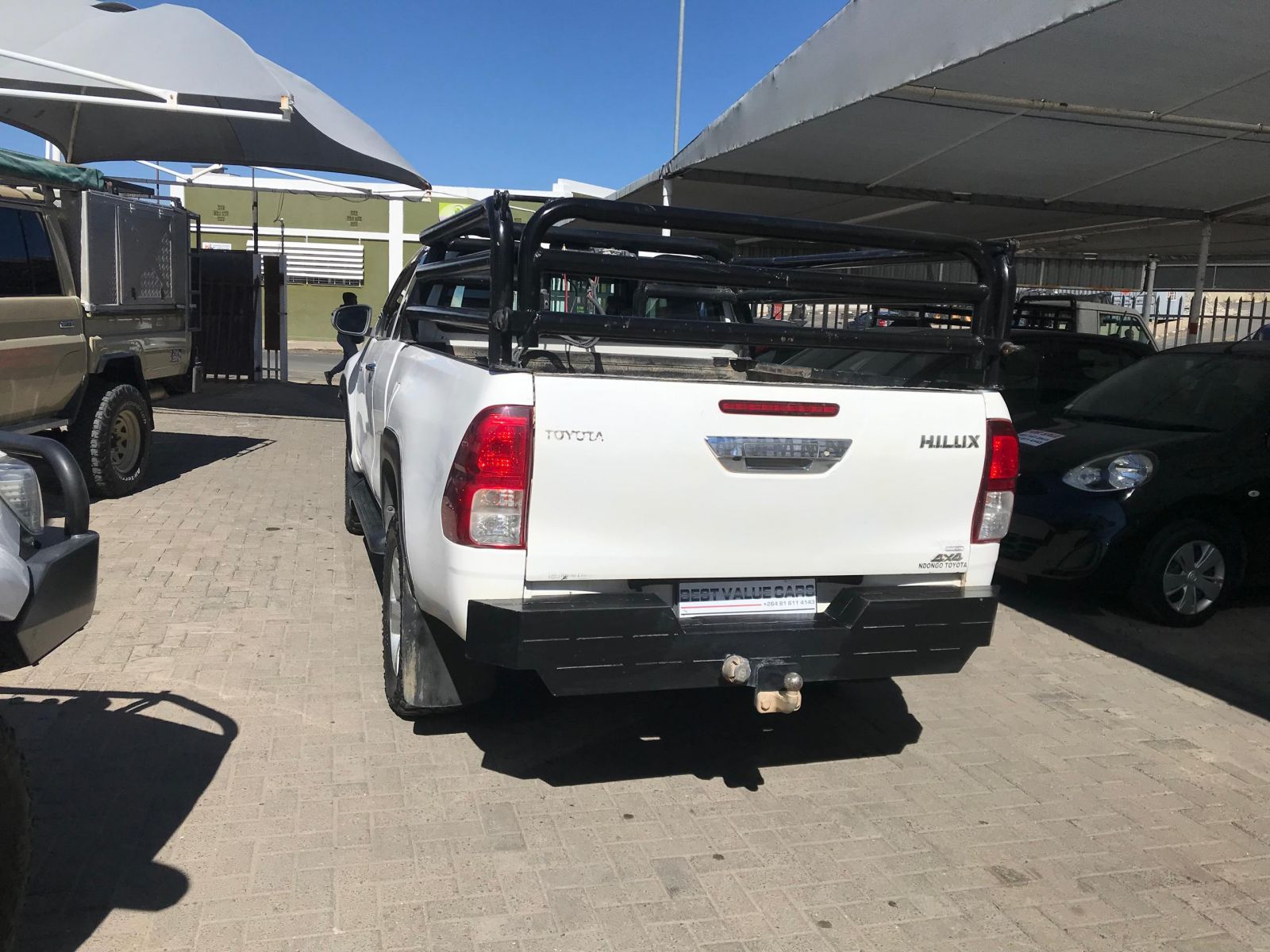 2017 Toyota Hilux photo 5