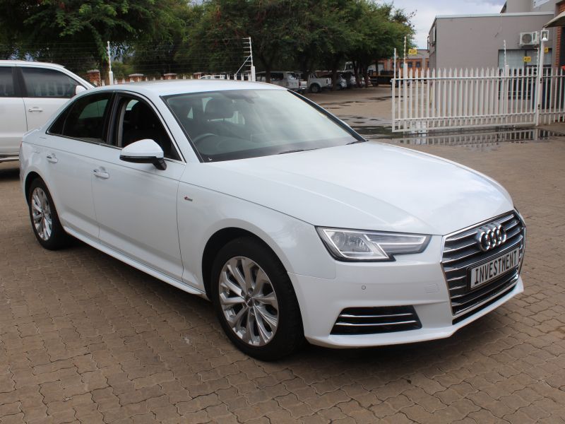 2016 Audi A4 photo 1