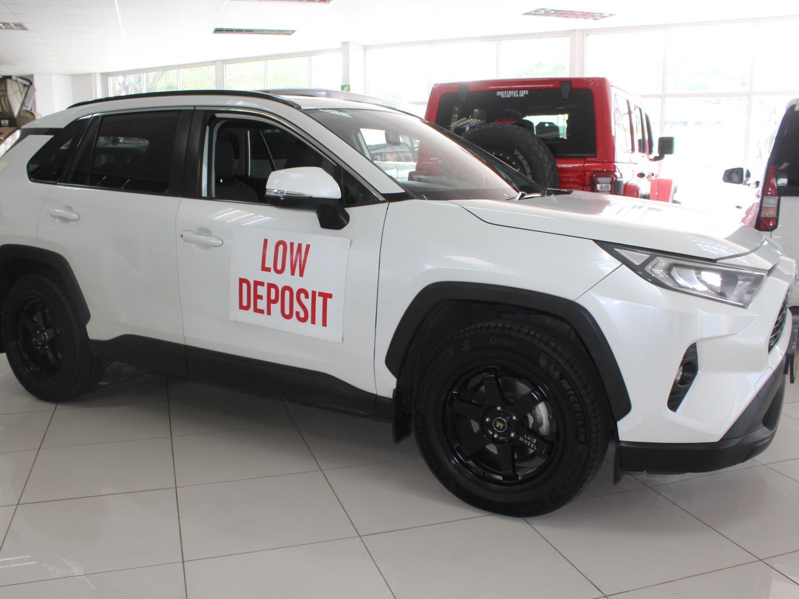 2019 Toyota Rav4 photo 1