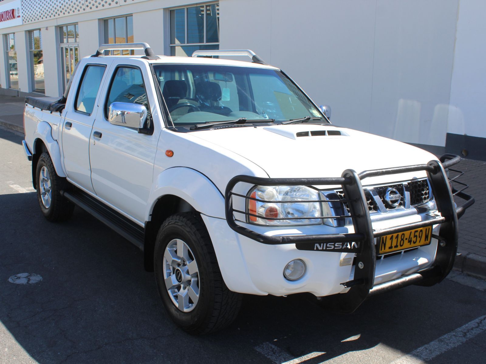 2018 Nissan NP300 photo 2