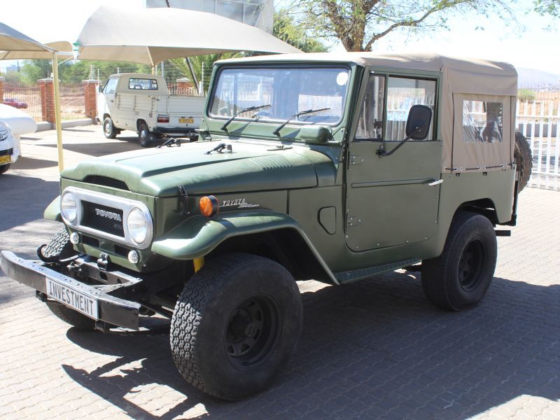 1995 Toyota Land Cruiser photo 3