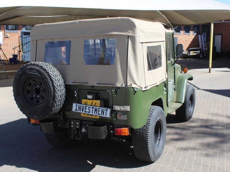 1995 Toyota Land Cruiser photo 6