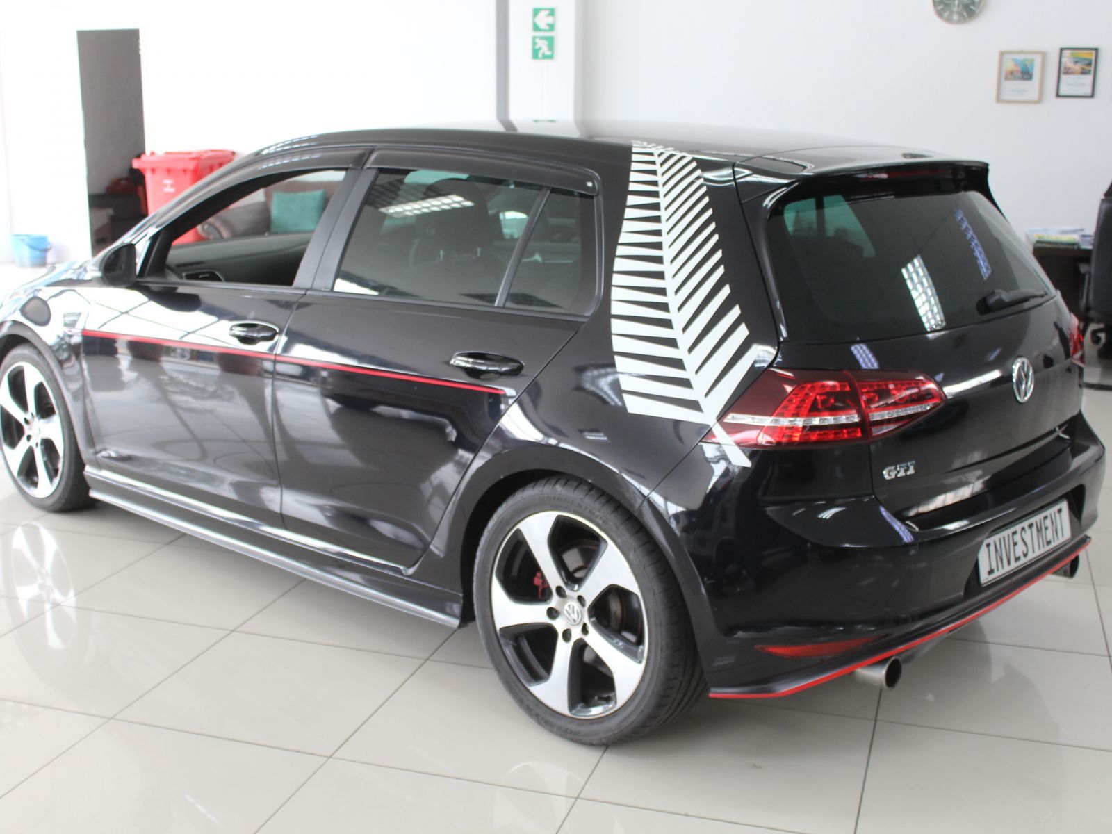 2014 Volkswagen Golf photo 5