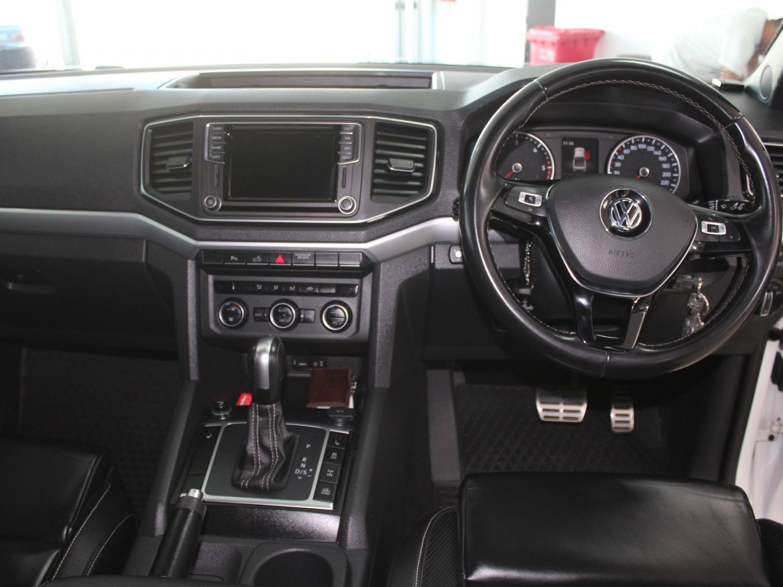 2020 Volkswagen Amarok photo 11
