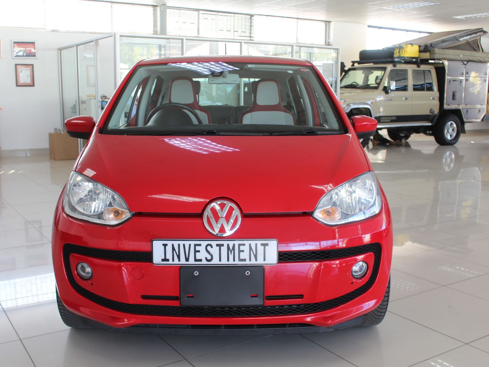 2013 Volkswagen Up photo 1