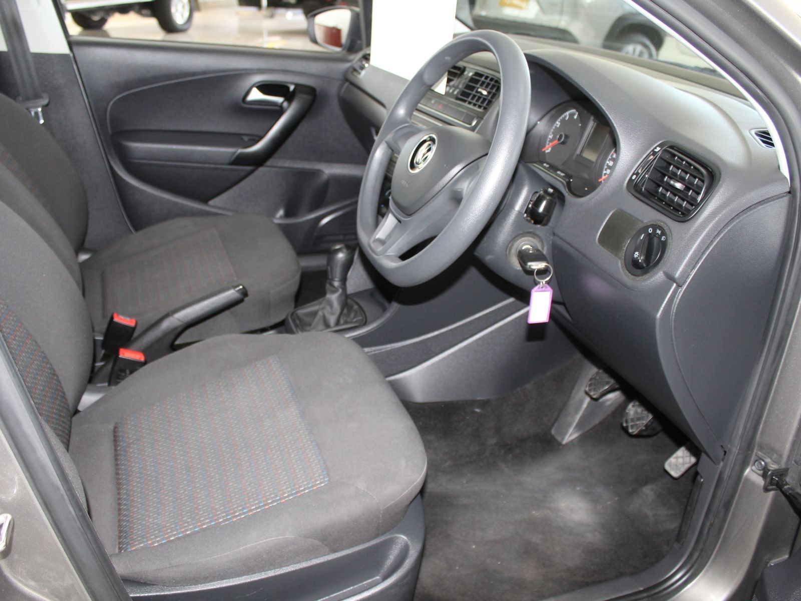 2024 Volkswagen Polo Vivo photo 14