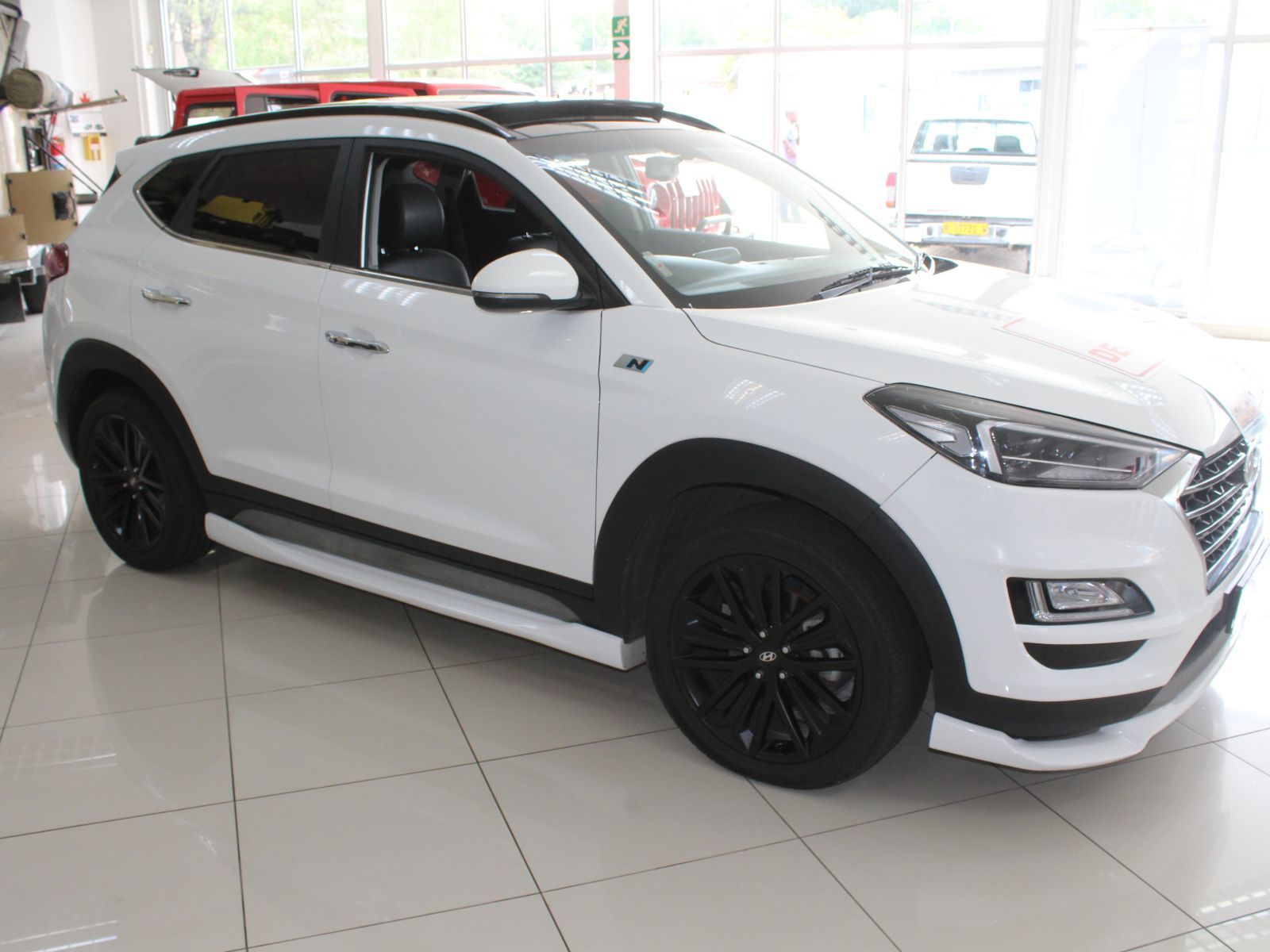 2020 Hyundai Tucson photo 3