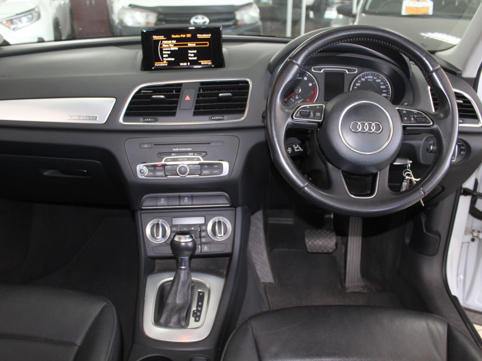 2013 Audi Q3 photo 10