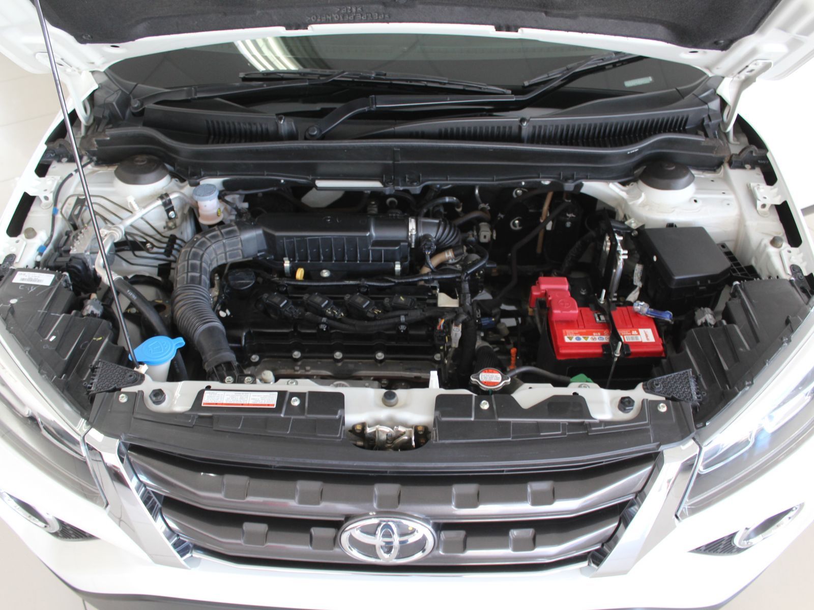 2021 Toyota Urban Cruiser photo 12