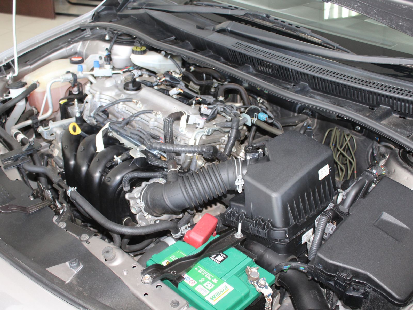 2016 Toyota Corolla photo 13