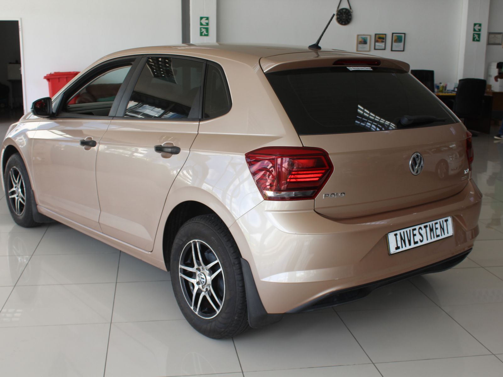 2018 Volkswagen Polo photo 2